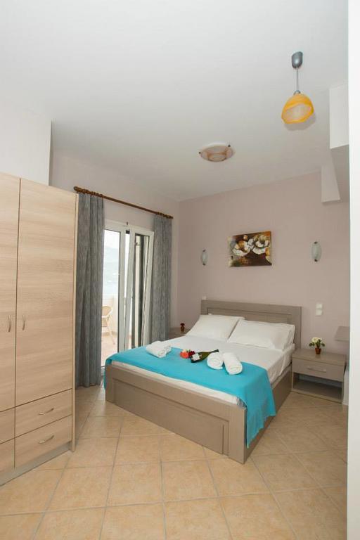 Blue Bay Apartments Sivota  Bilik gambar